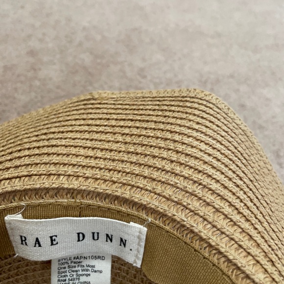 Straw hat - Picture 4 of 7